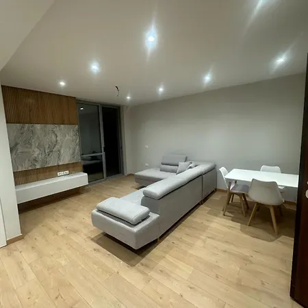 Tea Apartament דירה *